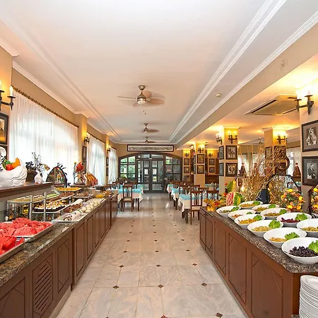 Sinatra Hotel Çamyuva