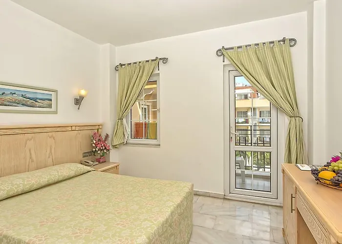 Sinatra Ξενοδοχείο