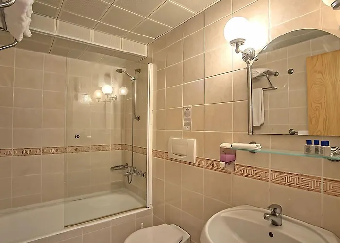 Sinatra Ξενοδοχείο 4*